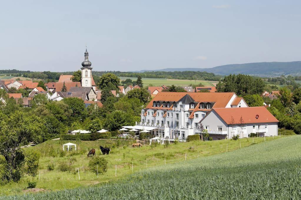Landhotel Rügheim Exteriér fotografie